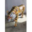 Statue de tigre en fibre de verre abstraite et géométrique, taille captivante, chats 92 po x 20 po x H 40 po