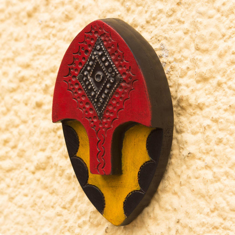 Décoration murale mystérieuse mini masque africain en bois