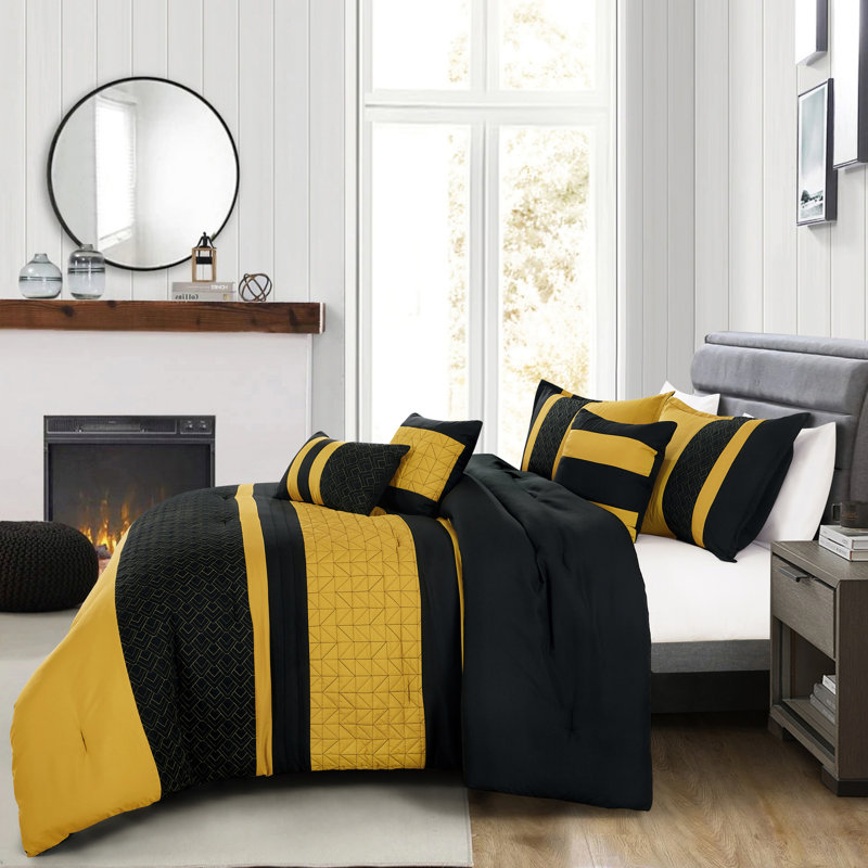 Gamal 6 Piece Comforter Set, Queen Comforter + 5 Additional Pieces