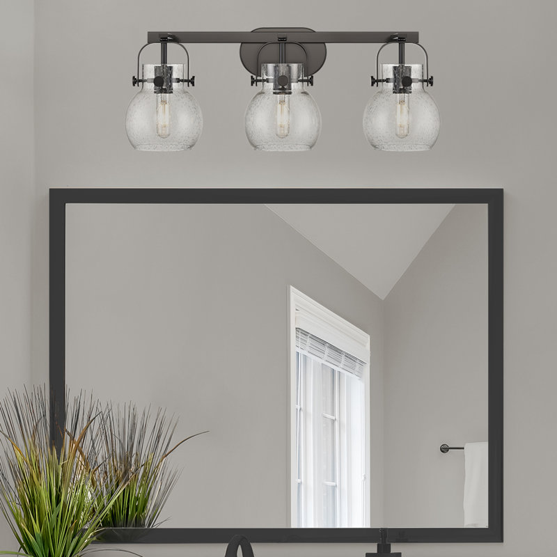 Éclairage pour meuble-lavabo mural 3 lumières 6 po Skerry, Bullé, Noir mat