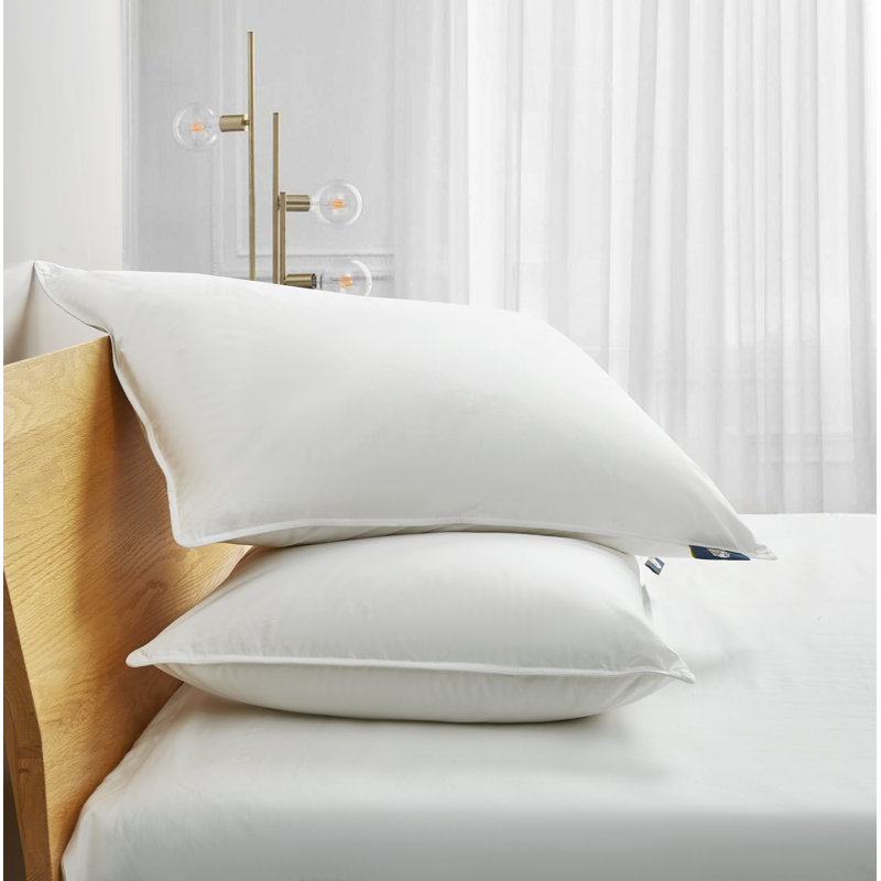 Coussin de lit à densité moyenne 233 fils serta, Géant