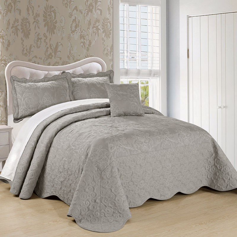 4 Piece Damask Oversized Embroidery Bedspread Set, Queen Quilt + 2 Queen Shams + Throw Pillow, Ash Gray