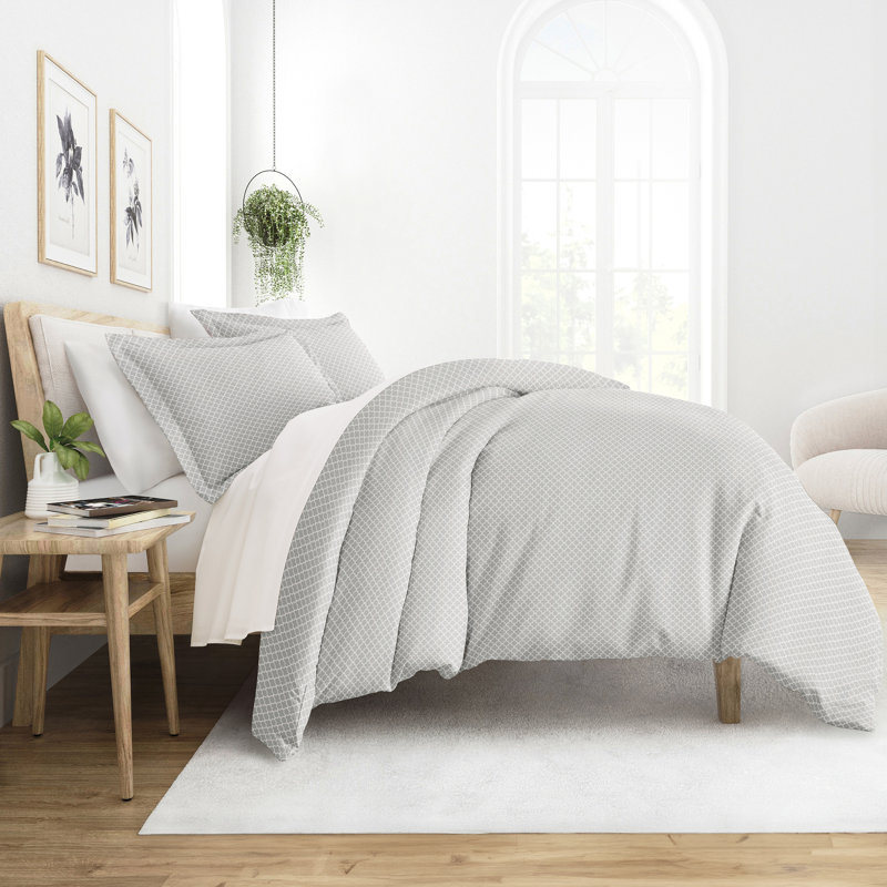 Gray Microfiber Full Bedspread Cover with Pillow Shams