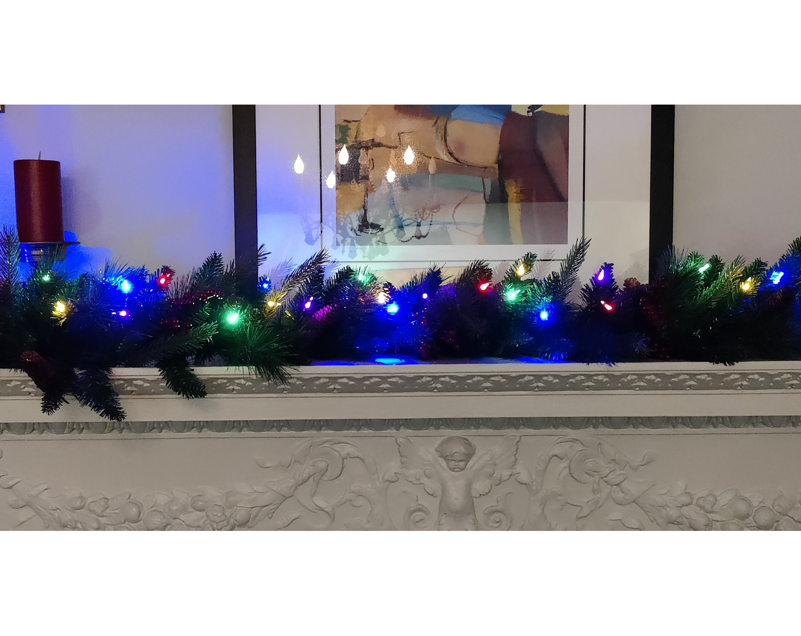 144" Pre-Lit Berry Christmas Garland, 9'