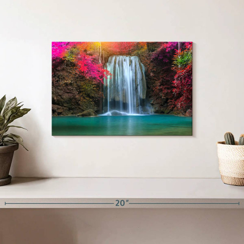 Chute d'eau Nicci Amazing Erawan, H 8 po x l 12 po