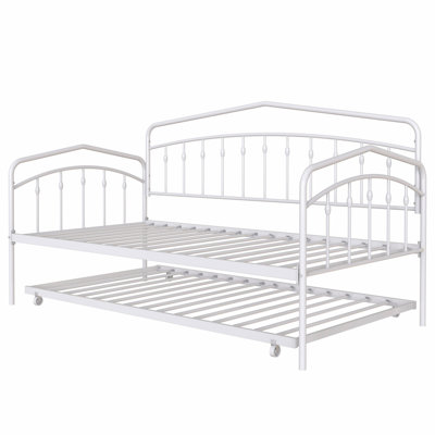 Metal Frame Daybed With Trundle