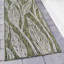 Tapis intérieur / extérieur à motif floral vert / gris Zenon-1645139341