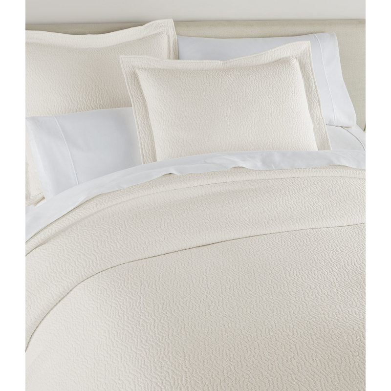 Mia 100% Cotton Coverlet, King/Cal King Coverlet, Pearl