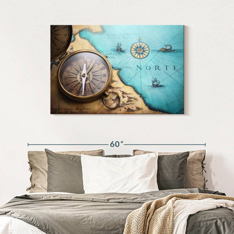 Antique style compass Aletra, H 30 po x l 45 po