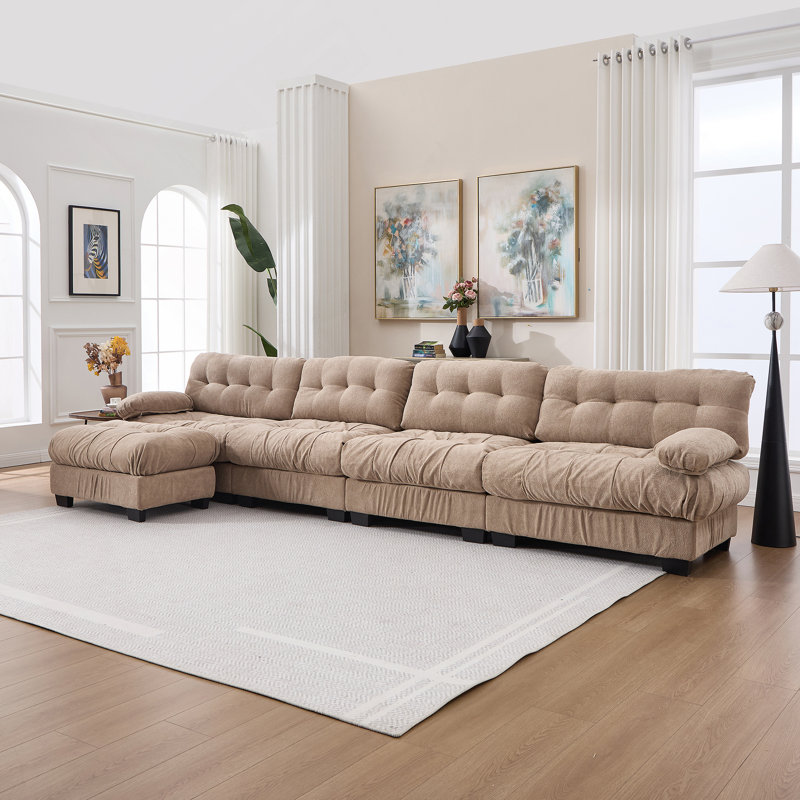 Canapé modulaire modulaire Cloud avec sièges profonds et accoudoirs ronds, H 35 po x l 158 po x P 57 po, Marron clair