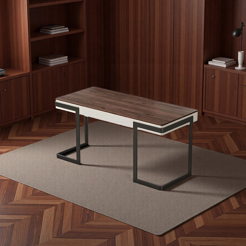 Bureau spacieux et ergonomique, H 29,53 po x l 47,24 po x P 23,62 po