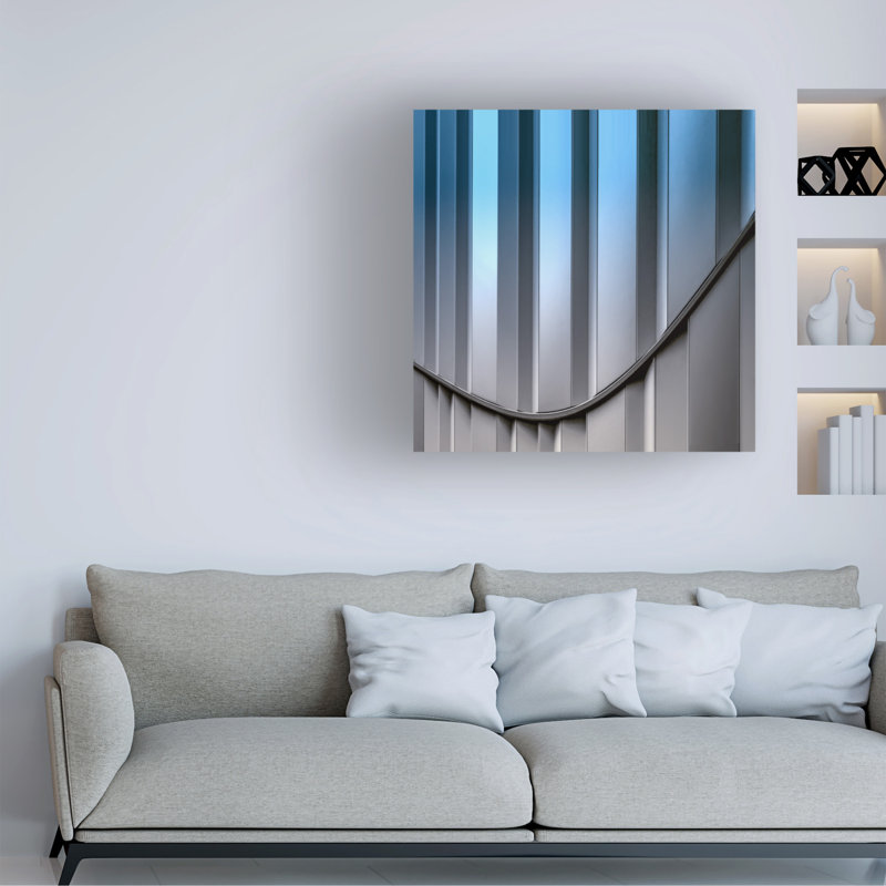 Luc Vangindertael Blue Steel Canvas Art, H 14 po x l 14 po