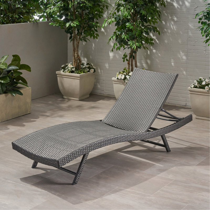 Chaise longue en osier PE, Gris