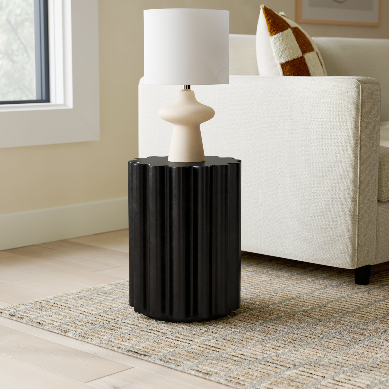 Melati 15" End Table, Black