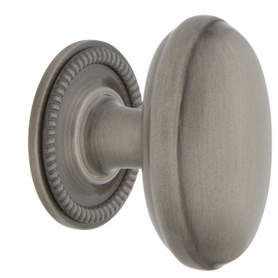 Homestead 1 3/4" Length Oval Knob