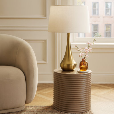 Table de bout en béton intérieur / extérieur Nobi