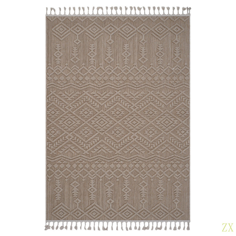 6X9 Traditional Indoor / Outdoor Area Rug, Rectangle 6'7" x 7'9"