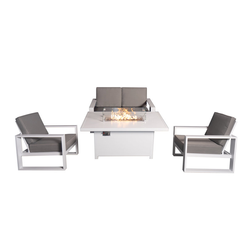 Ensemble repas extérieur pour 4 personnes Makennzie, H 25,2 po x L 55,11 po x l 33,46 po
