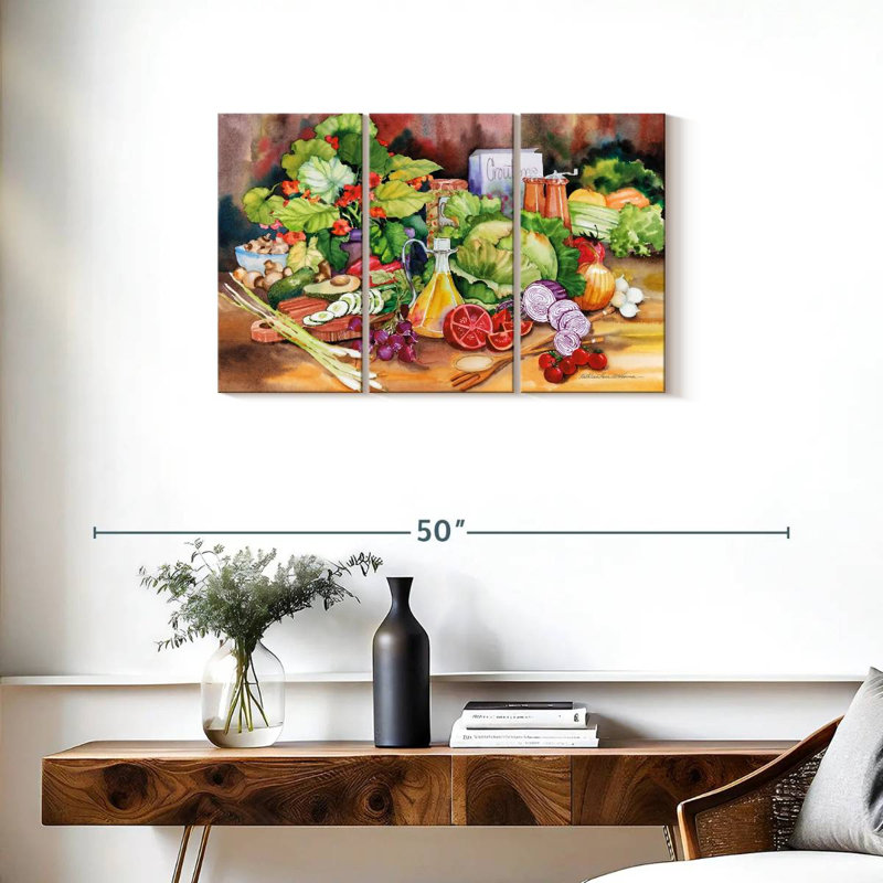 Yarlin Garden Salad, 20" H x 33" W
