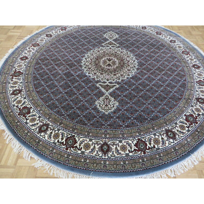 One-of-a-Kind 7'10" Round Area Rug in Gray