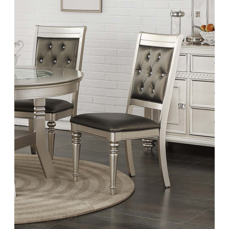 Chaises d'appoint de salle à manger capitonnées argentées