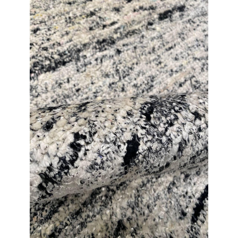 Jerz Area Rug in Silver