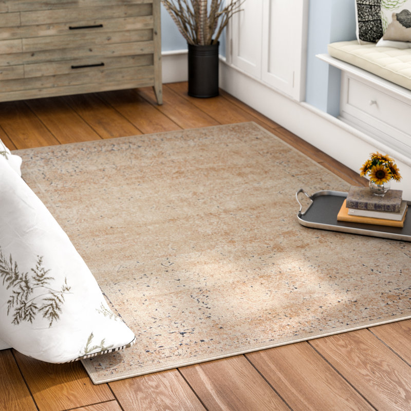 Tapis oriental beige Clessie, Rectangulaire 6 pi 1 po x 9 pi