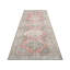 Tapis de couloir unique en laine noué à la main des années 1960 de 4 pi 9 po x 12 pi 5 po en rose / brun