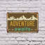 «Adventure Awaits» (paquet de 2) en plastique 8 po x 12 po