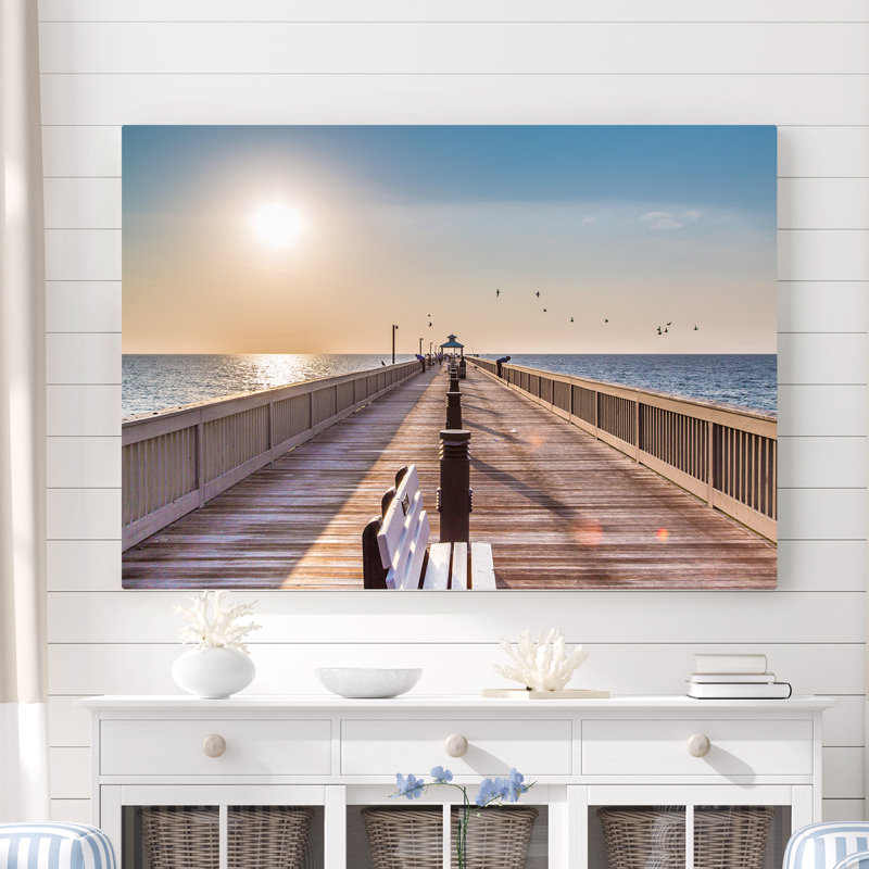 «Mccutchen Ocean Pier Right Down the Middle», reproduction de photo sur toile tendue, H 26 po x l 50 po x P 1,5 po