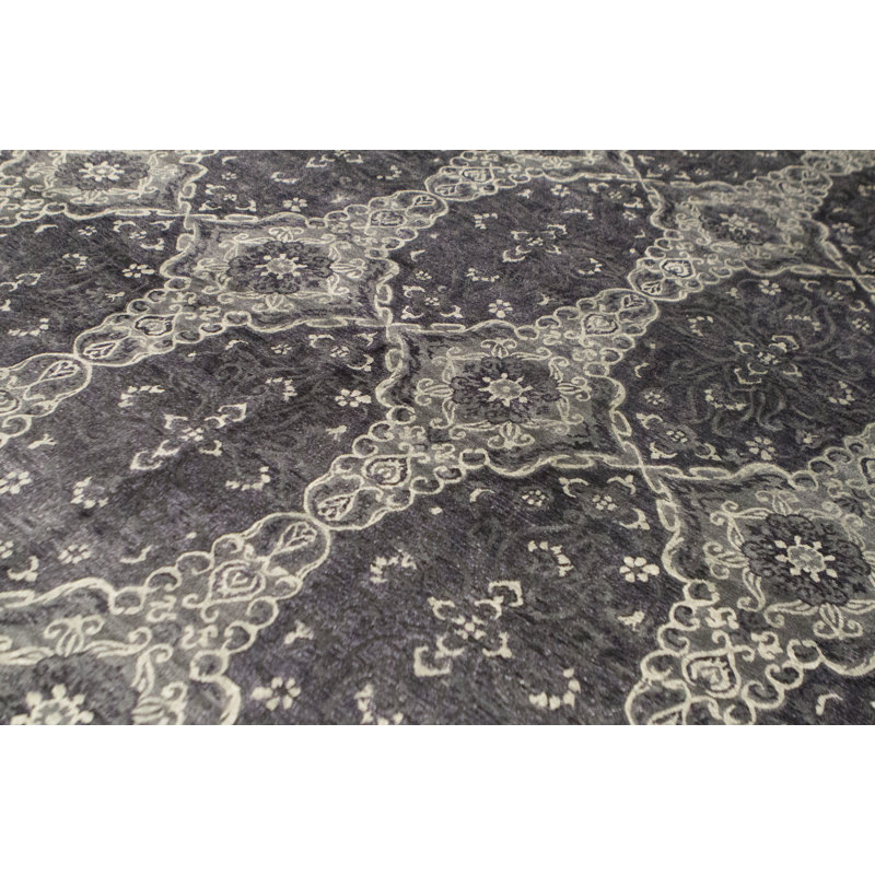 Wool Damask Area Rug in Charcoal/Ivory