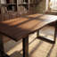 Bureau d'ordinateur en bois de pin massif 63 po 63 po, bord ondulé