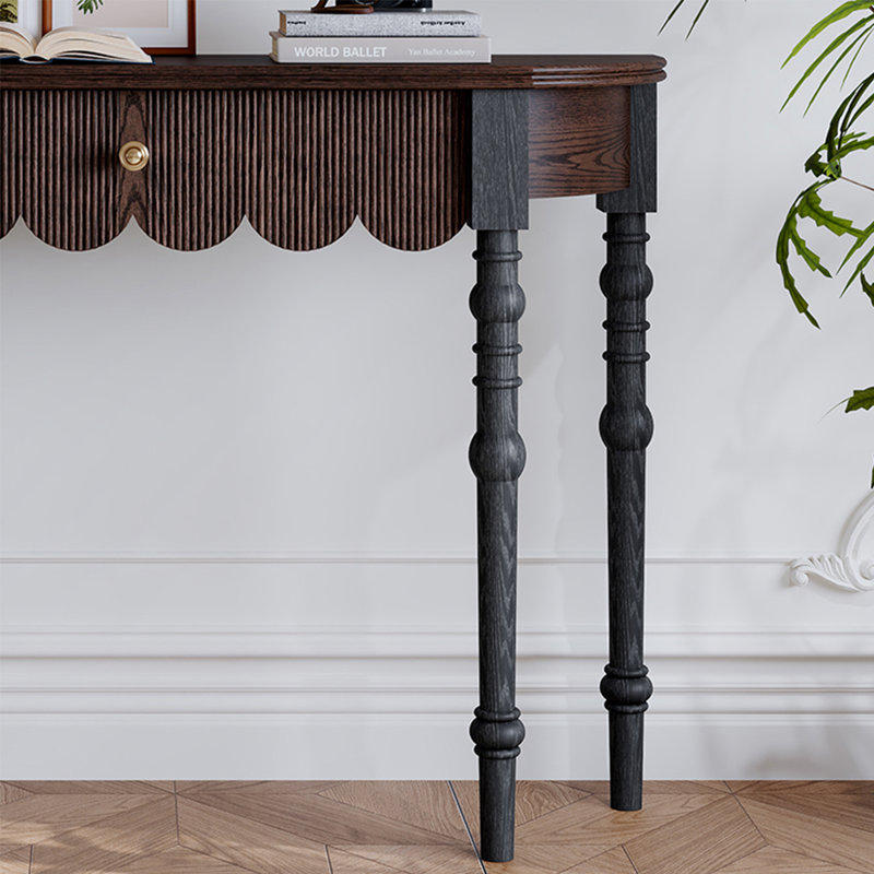Console semi-circulaire en bois de style français