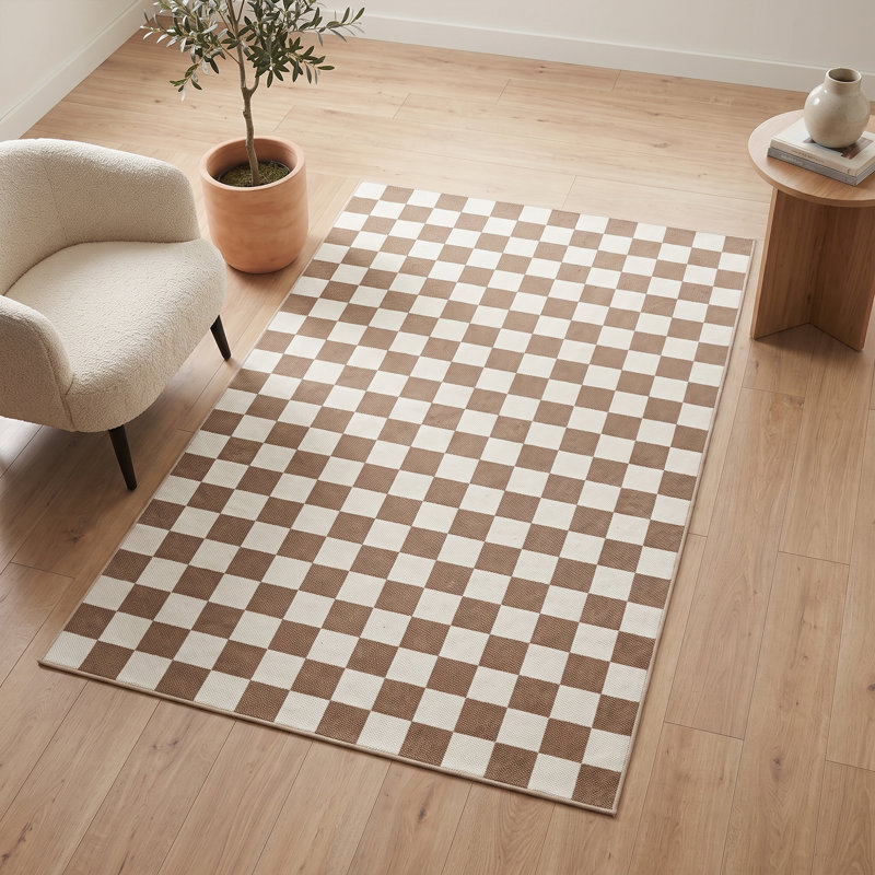 Tapis géométrique à carreaux crème et brun (2,6 pi x 4,9 pi), Brun