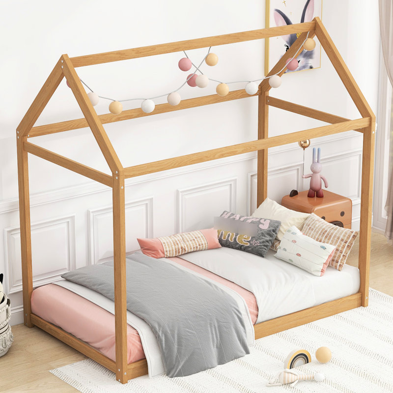 Lit simple en bois de pin