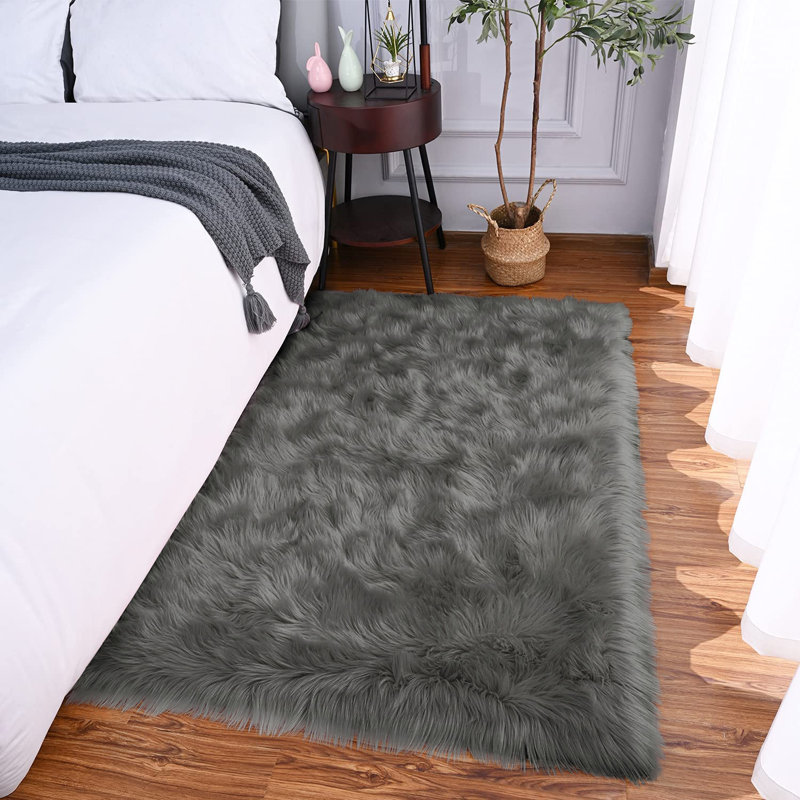 Tapis gris foncé, Tapis de couloir 2 pi x 5 pi