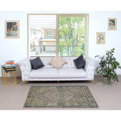 Tapis traditionnel turc traditionnel fait à la main. 100% laine