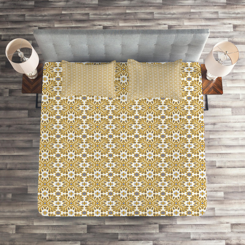 Morrocan Farmhouse / Country Polyester Coverlet, Queen Bedspread + 2 Shams, Burnt Orange Floral
