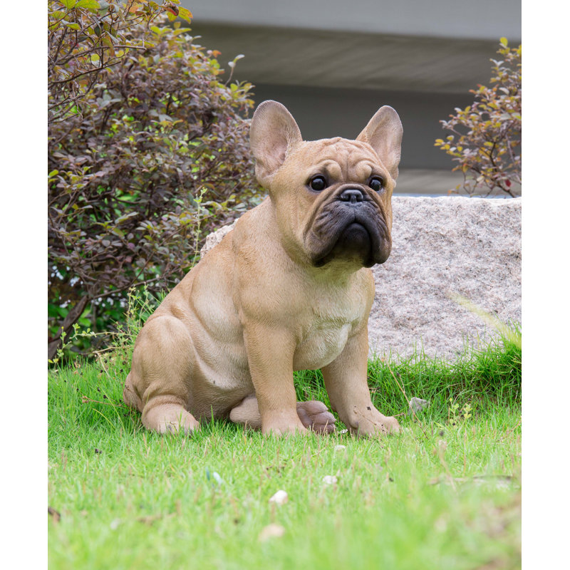 Statue de bouledogue français accroupi