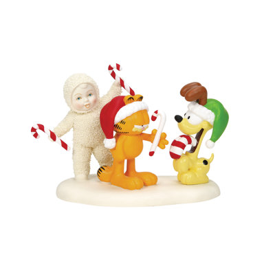 Snowbabies Garfield and Odie with Candy Canes Licked It Right Off Figurine 4.49 Inch