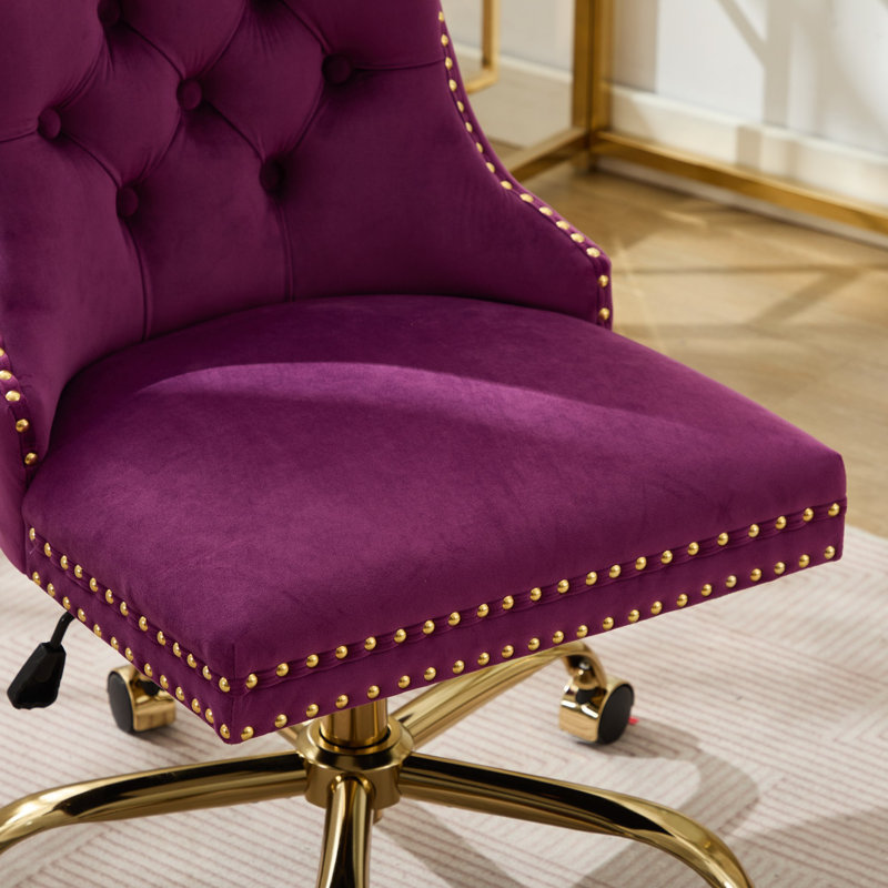 Chaise de bureau moderne en velours avec support ergonomique et base en métal doré