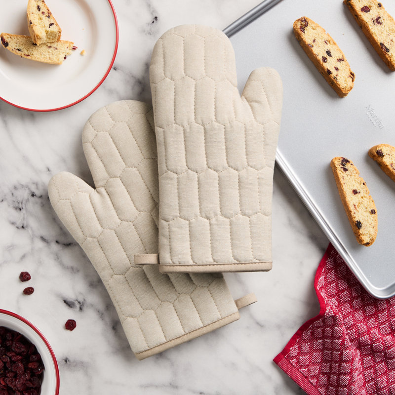 MARTHA STEWART Honeycomb Quilted Chambray Oven Mitt 2-Pack Set  7"x13", Natural