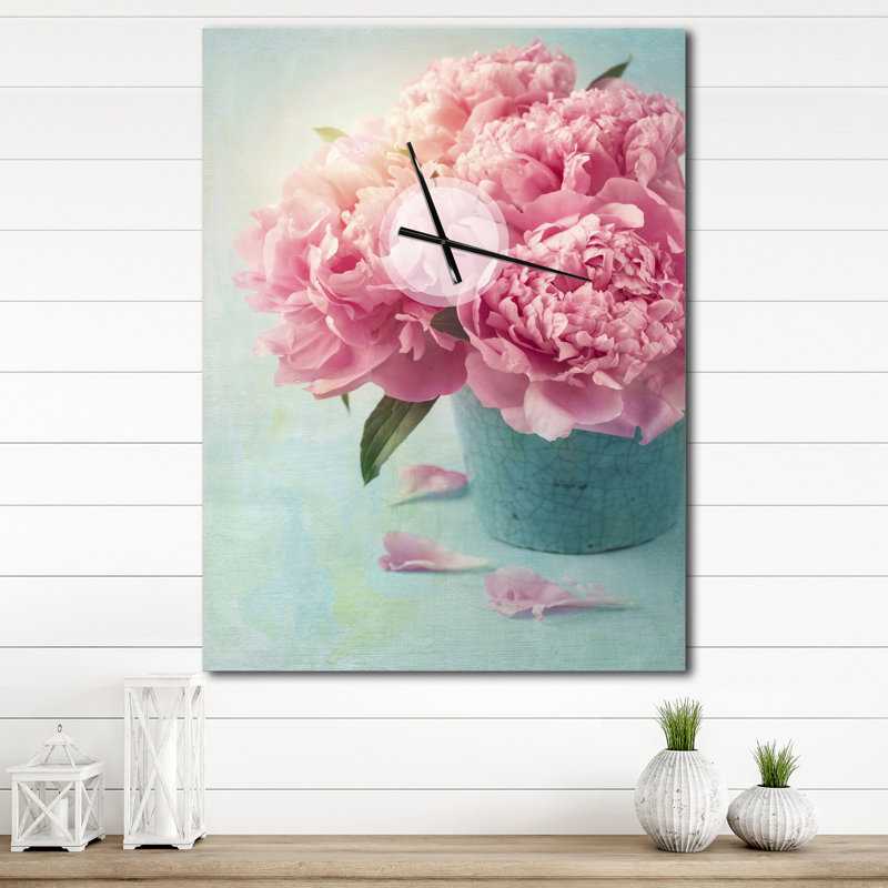 Pivoine rose dans un vase - Horloge murale florale, H 32 po x l 24 po x P 1 po
