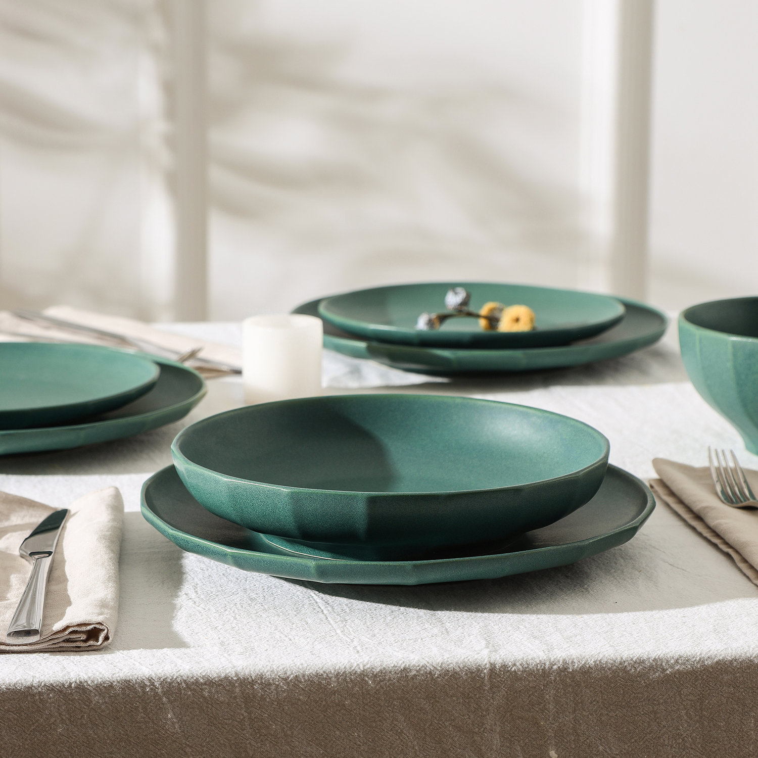 Rio Stoneware Pasta Bowl, Green