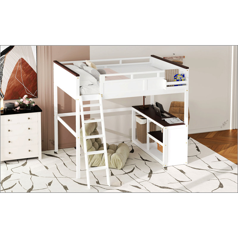 Grand lit mezzanine avec bureau