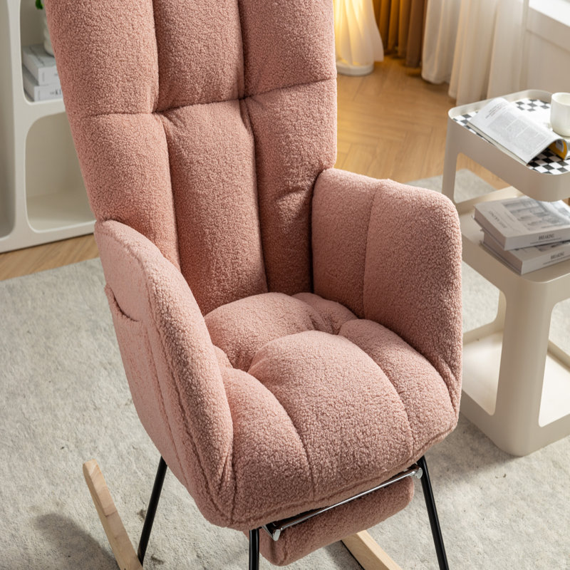 Chaise berçante en tissu avec repose-pieds Teddy, Rose