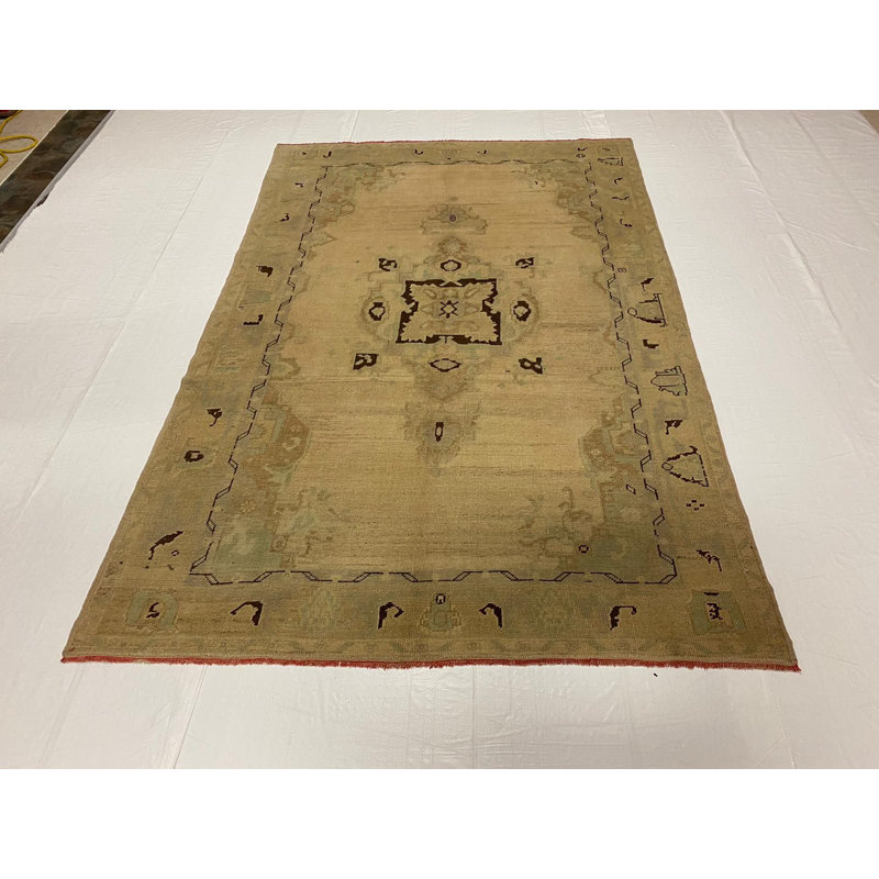 Tapis tribal 5 x 8 Anatolian