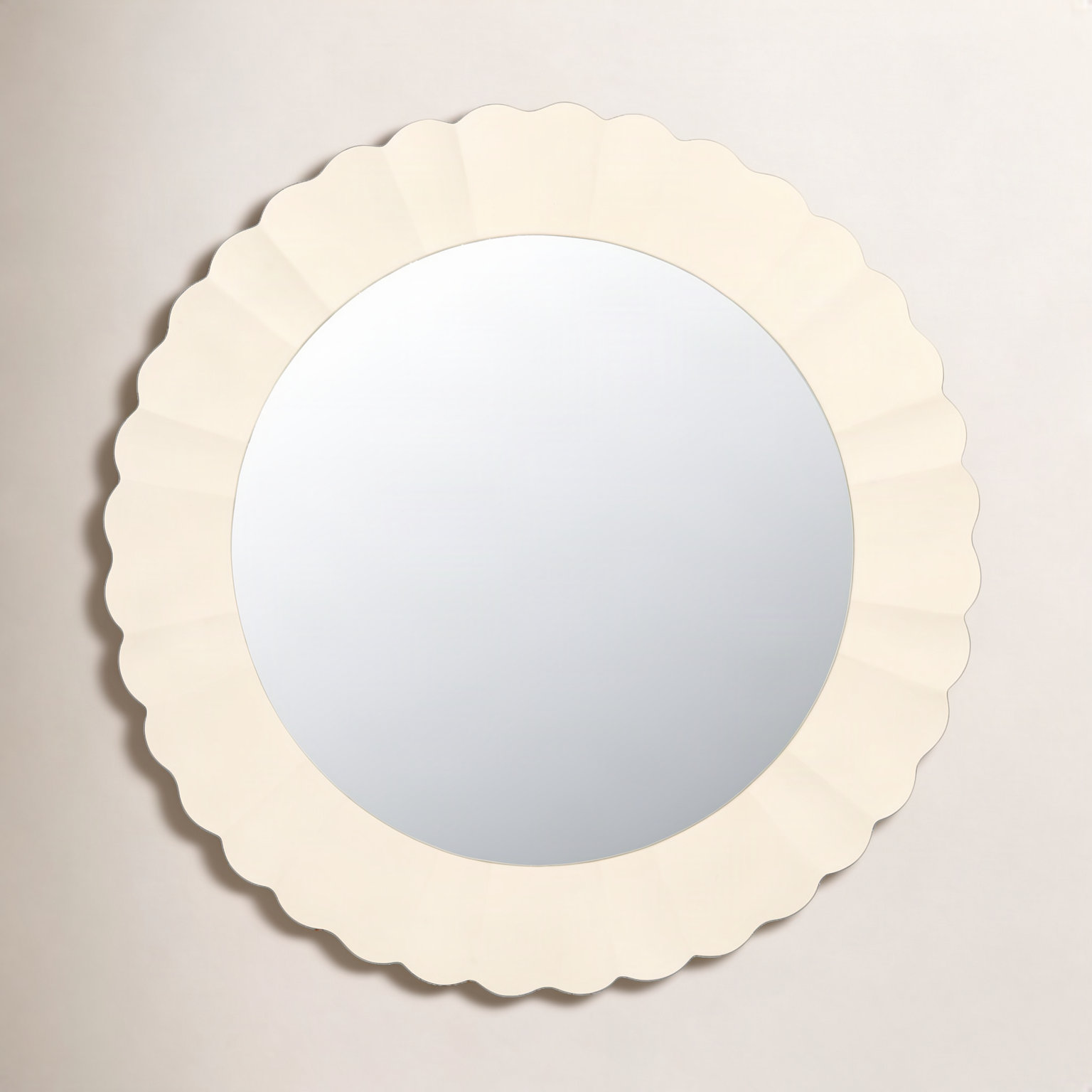 Round Wall Mirror, White