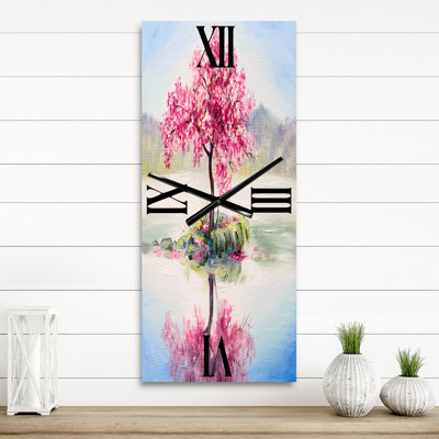 Horloge murale oriental cerisier oriental sur le lac