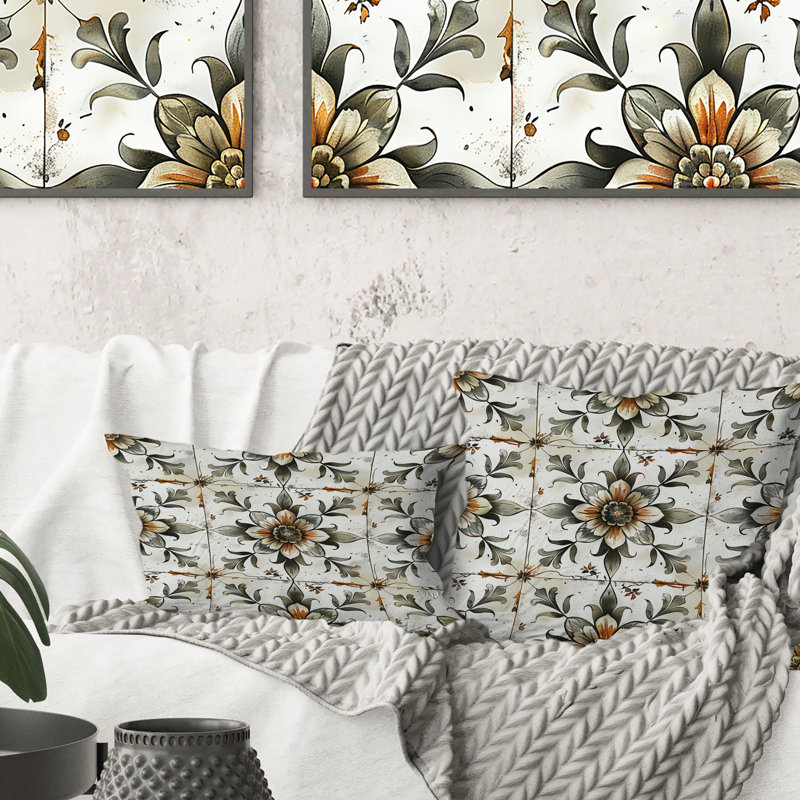 Floral Farmhouse Tiles - Coussin Farmhouse, H 16 po x l 16 po, Blanc / Brun